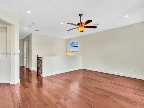 8420 NW 33rd Street Cooper City FL 33024