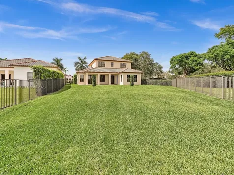 8420 NW 33rd Street Cooper City FL 33024