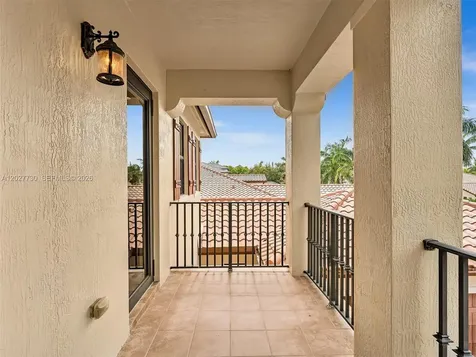 8420 NW 33rd Street Cooper City FL 33024