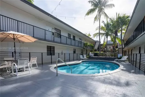 3265 Virginia Street Miami FL 33133