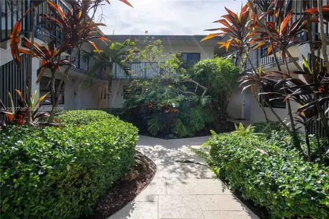3265 Virginia Street Miami FL 33133