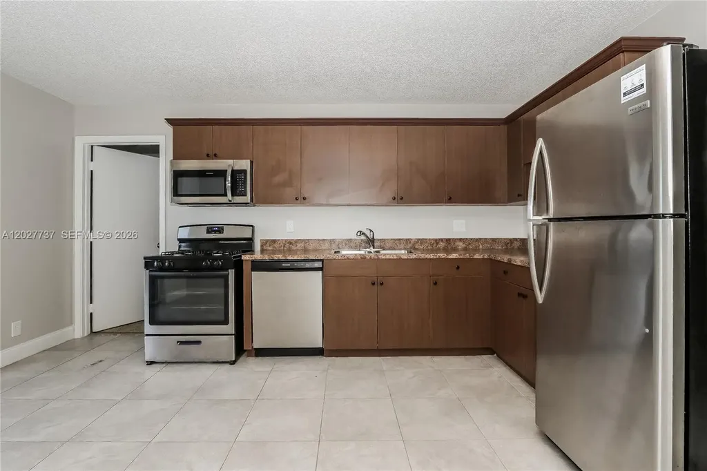 5200 Blueberry Hill Avenue Lake Worth FL 33463