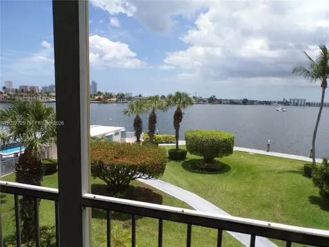3010 Marcos Drive Aventura FL 33160