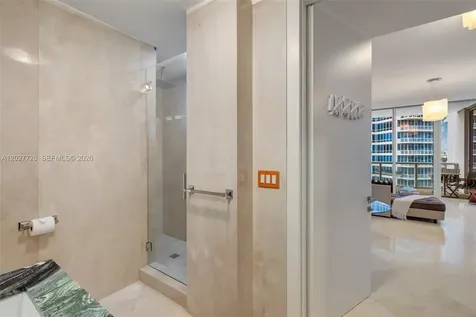 50 S Pointe Drive Miami Beach FL 33139