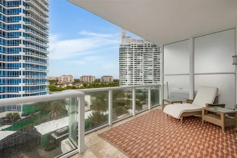 50 S Pointe Drive Miami Beach FL 33139