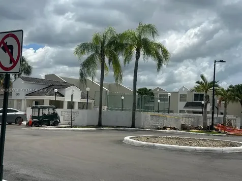 6840 SW 45th Lane Miami FL 33155
