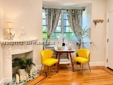 439 15th Street Miami Beach FL 33139
