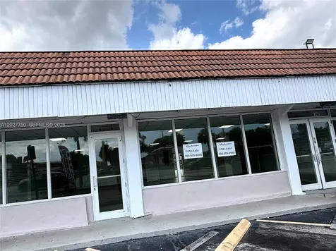 6741 SW 8th Street Miami FL 33144