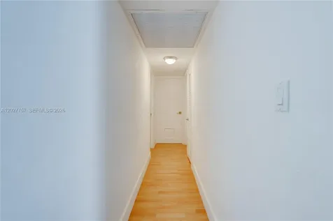 10275 Collins Avenue Bal Harbour FL 33154