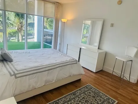 10275 Collins Avenue Bal Harbour FL 33154