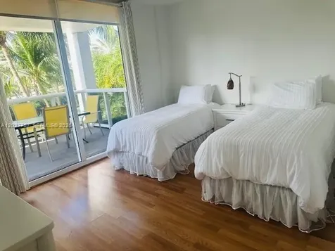 10275 Collins Avenue Bal Harbour FL 33154