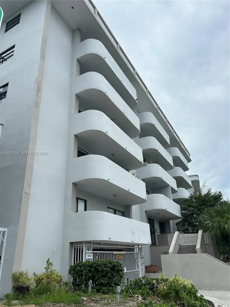 110 S Shore Drive Miami Beach FL 33141