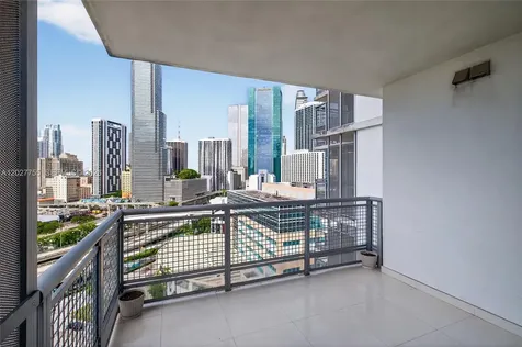 350 S Miami Avenue Miami FL 33130