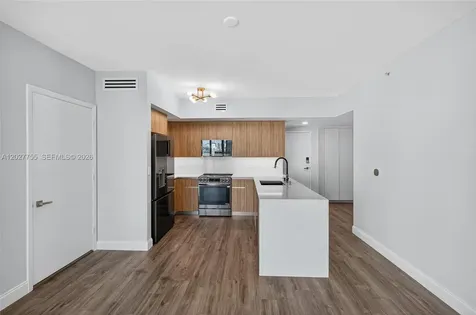 350 S Miami Avenue Miami FL 33130