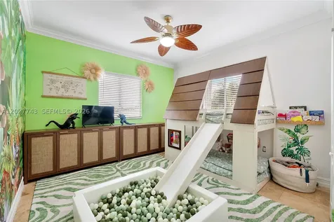 16732 NW 89th Place Miami Lakes FL 33018