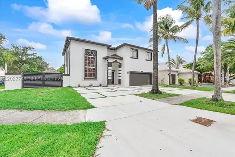 16732 NW 89th Place Miami Lakes FL 33018