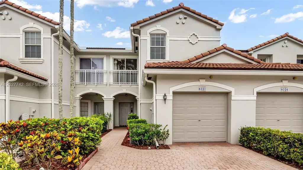 8320 Via Serena Boca Raton FL 33433