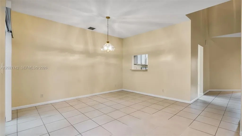 8320 Via Serena Boca Raton FL 33433