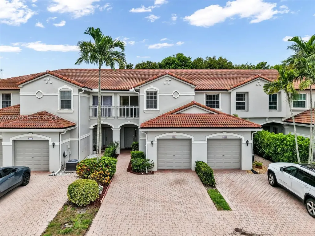 8320 Via Serena Boca Raton FL 33433