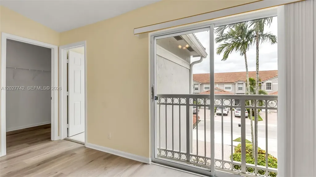 8320 Via Serena Boca Raton FL 33433