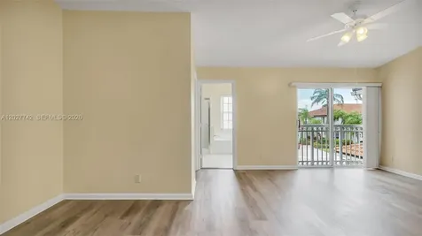 8320 Via Serena Boca Raton FL 33433