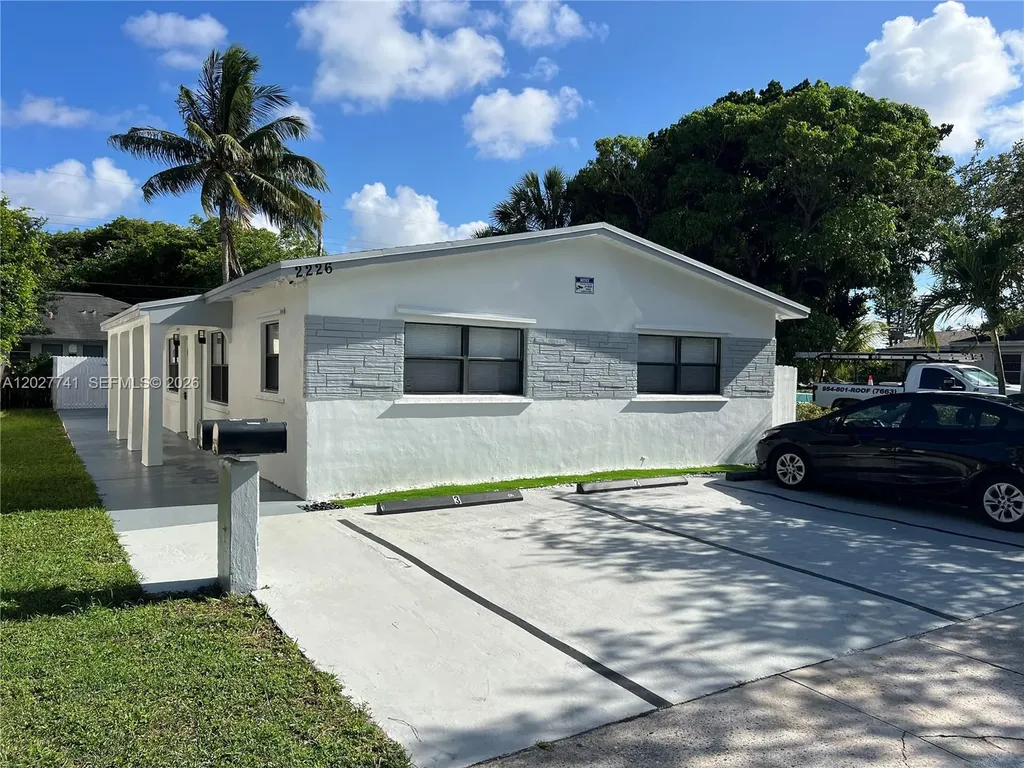 2226 Cody Street Hollywood FL 33020