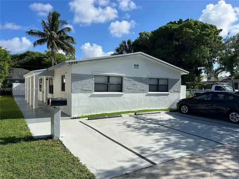 2226 Cody Street Hollywood FL 33020