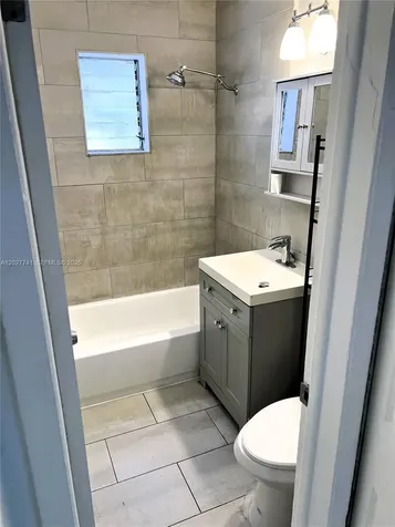2226 Cody Street Hollywood FL 33020