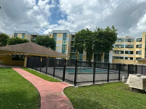 11780 SW 18th Street Miami FL 33175