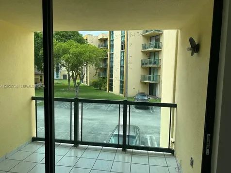 11780 SW 18th Street Miami FL 33175