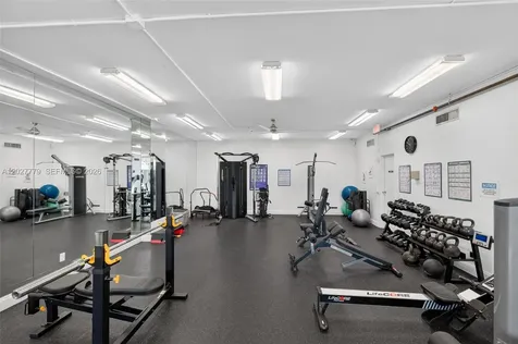 2655 Collins Avenue Miami Beach FL 33140