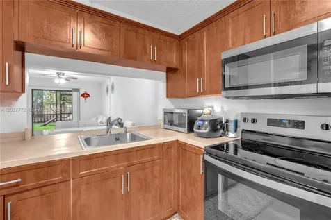 9181 NW 1st Court Pembroke Pines FL 33024
