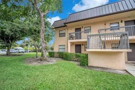9181 NW 1st Court Pembroke Pines FL 33024