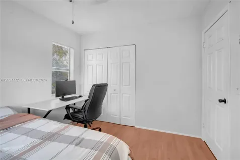 9181 NW 1st Court Pembroke Pines FL 33024
