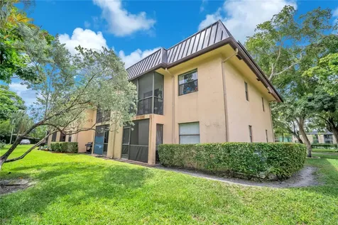 9181 NW 1st Court Pembroke Pines FL 33024