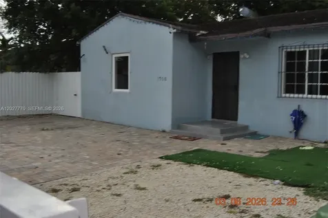 1750 NW 55th Terrace Miami FL 33142