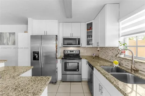 2420 SW 87th Way Miramar FL 33025