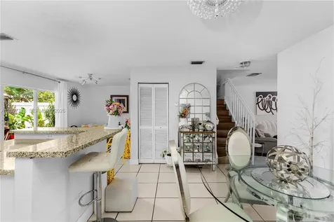 2420 SW 87th Way Miramar FL 33025