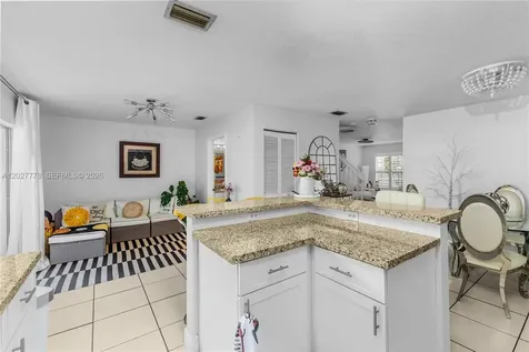 2420 SW 87th Way Miramar FL 33025