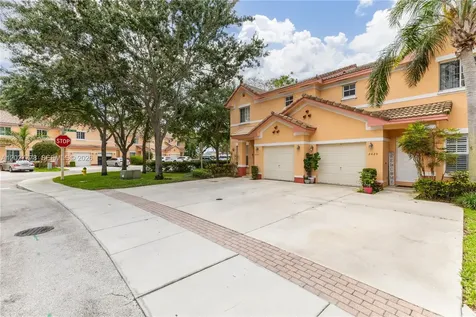 2420 SW 87th Way Miramar FL 33025