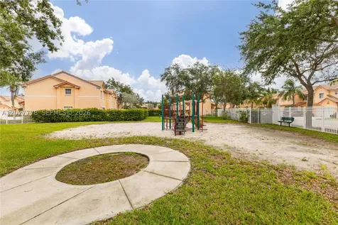 2420 SW 87th Way Miramar FL 33025