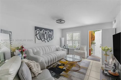 2420 SW 87th Way Miramar FL 33025