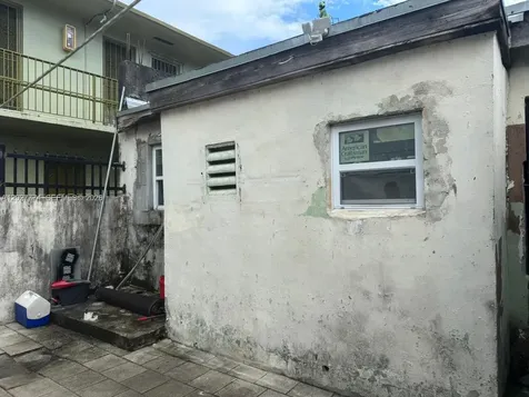 6930 NW 15th Avenue Miami FL 33147