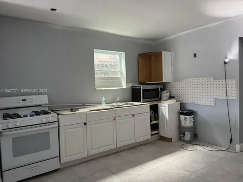 6930 NW 15th Avenue Miami FL 33147