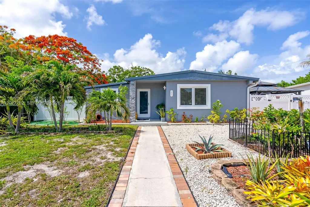 255 NE 41st Court Deerfield Beach FL 33064