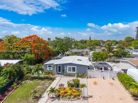 255 NE 41st Court Deerfield Beach FL 33064
