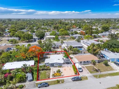 255 NE 41st Court Deerfield Beach FL 33064