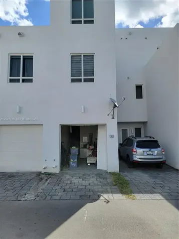 6310 NW 103rd Place Doral FL 33178