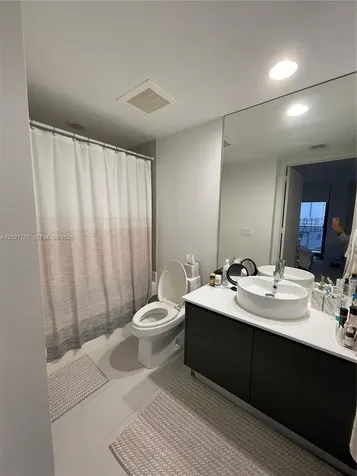 31 SE 6th Street Miami FL 33131