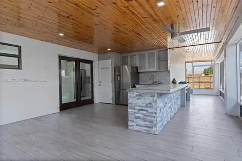 3541 SW 105 Court Miami FL 33165